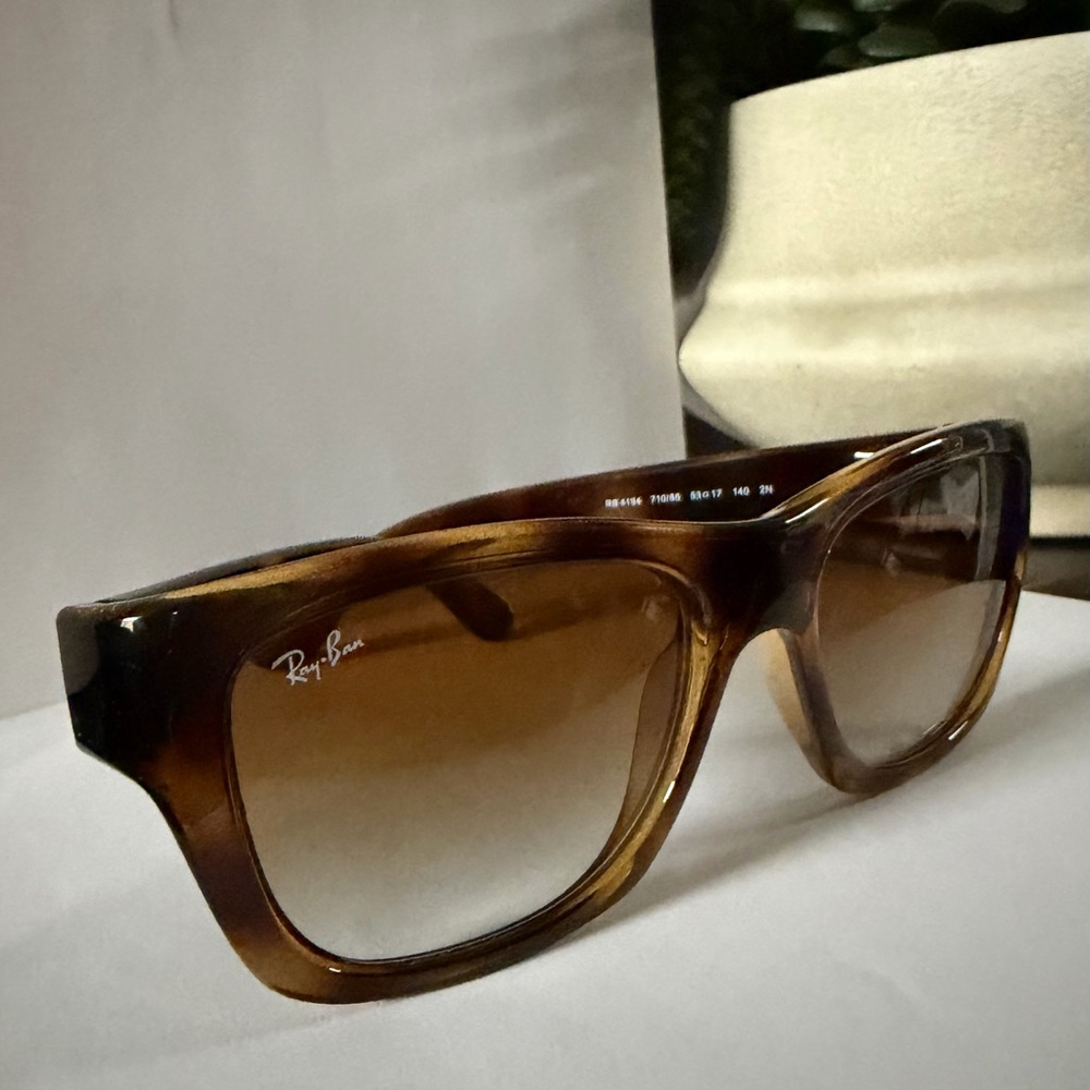 Ray-Ban Tortoise Shell Sunglasses - Picture 2 of 6